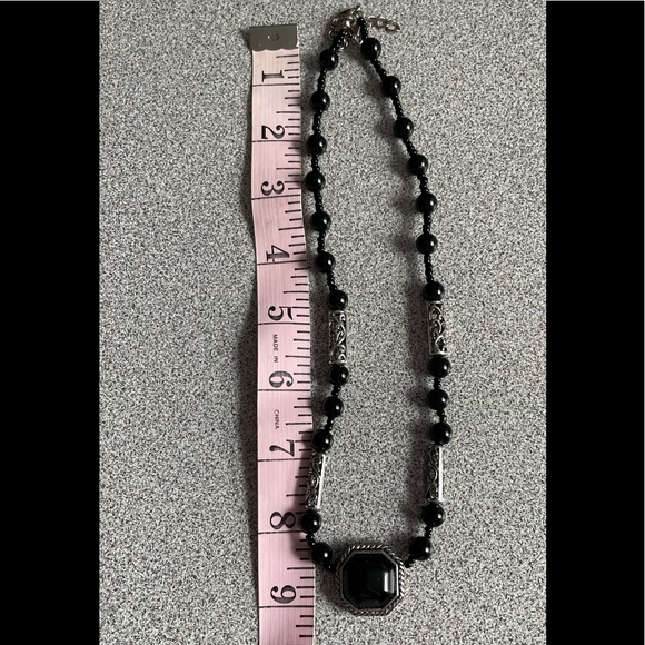 Vintage Black & Silver Beaded Necklace - Picture 7 of 8